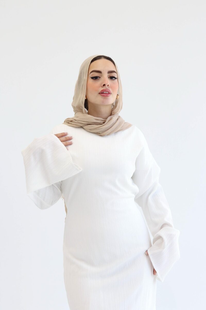 White dress - Image 2