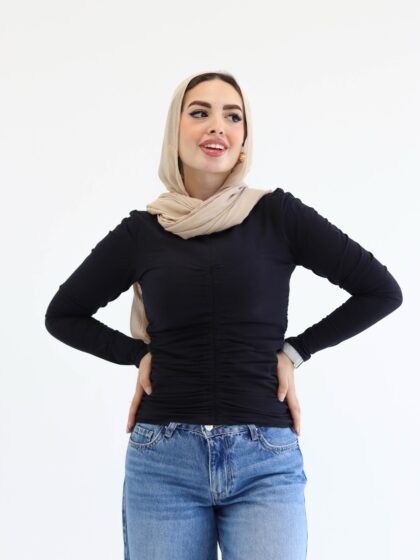 Midline top in black