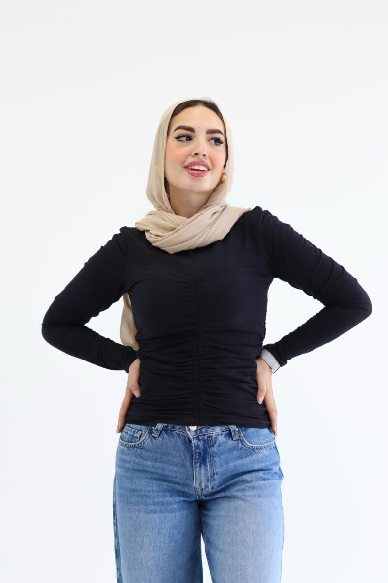 Midline top in black