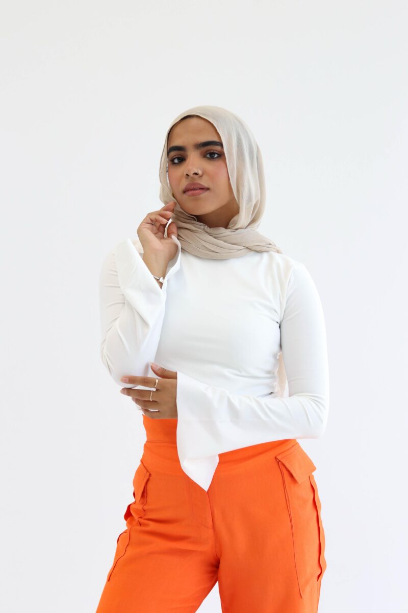 Basic top in white
