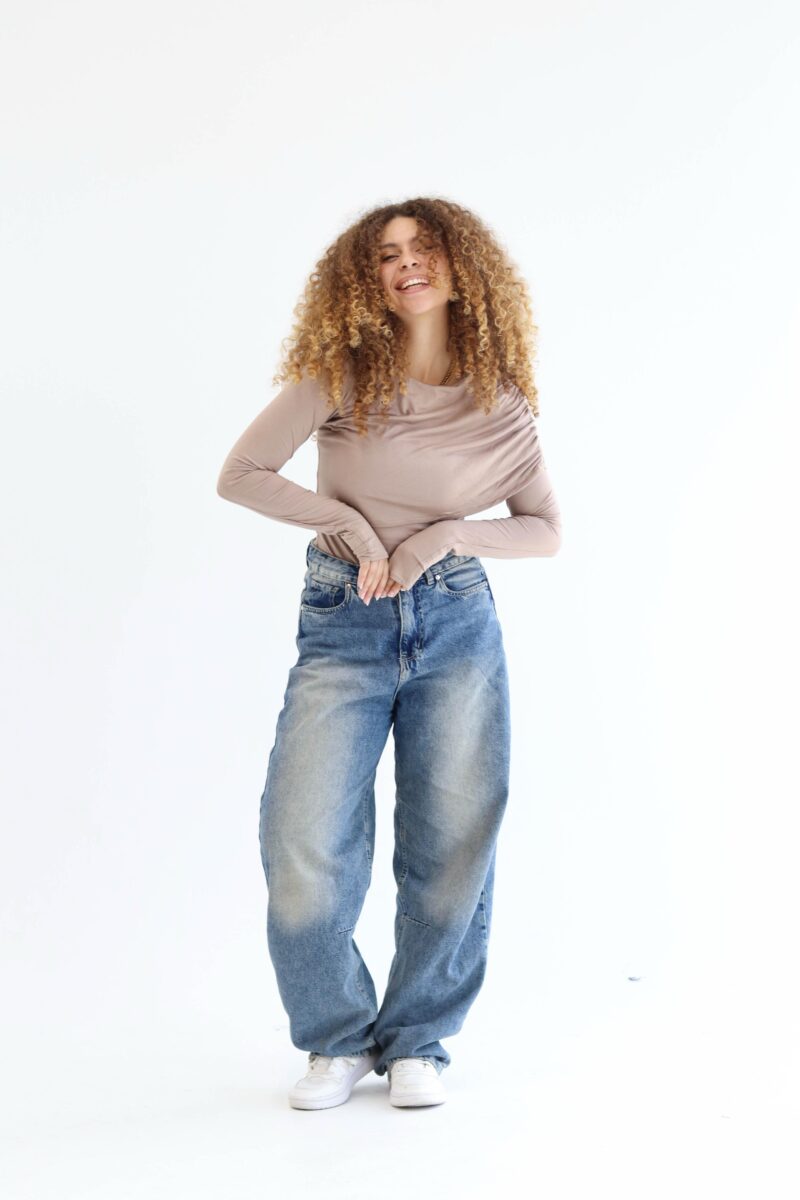 One shoulder blouse in cafe